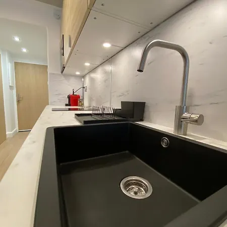 Apartament Santorini Hyerois *