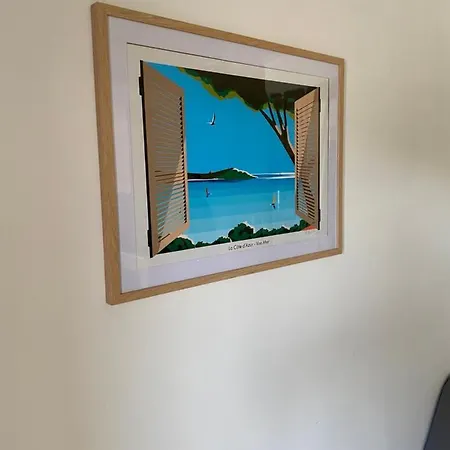 Santorini Hyerois * Йер